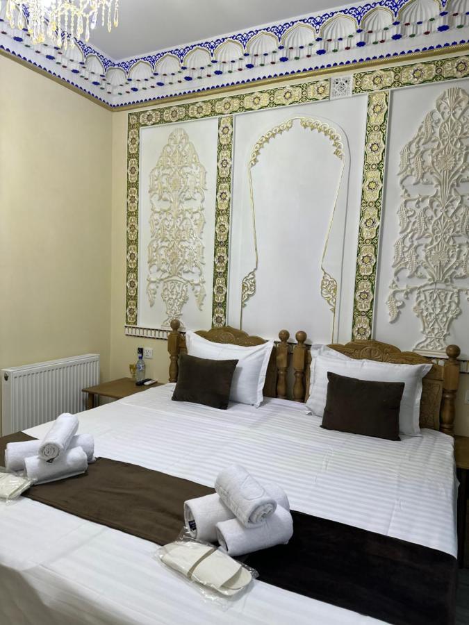 Hotel Zarhal Bukhara Esterno foto
