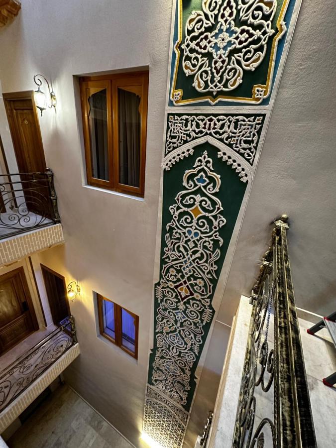 Hotel Zarhal Bukhara Esterno foto