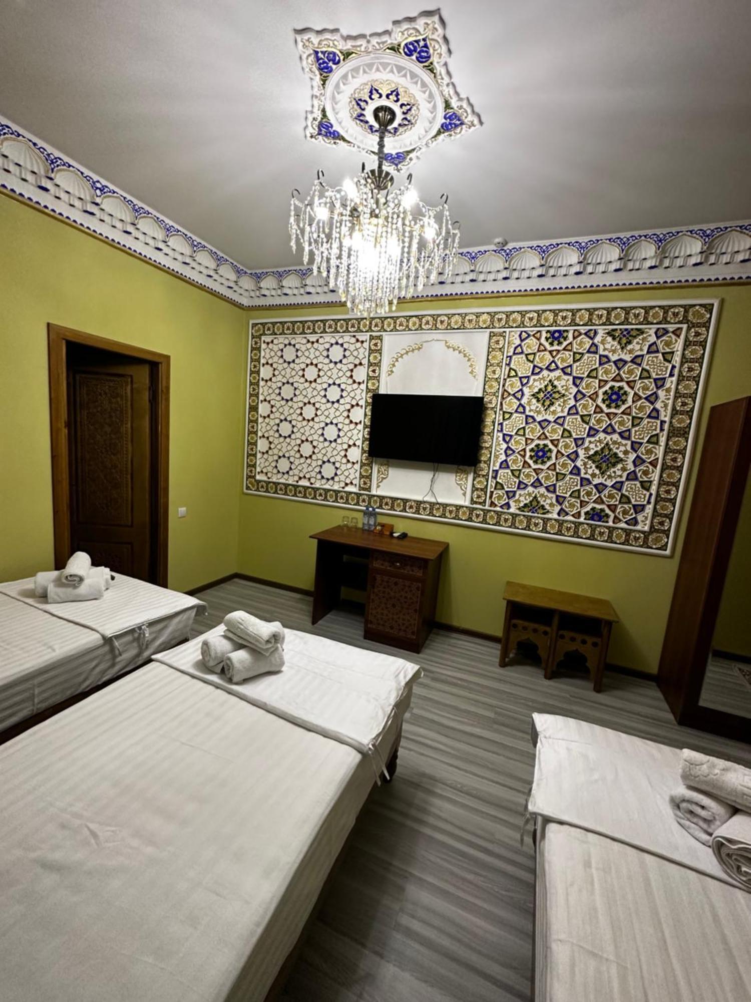 Hotel Zarhal Bukhara Esterno foto