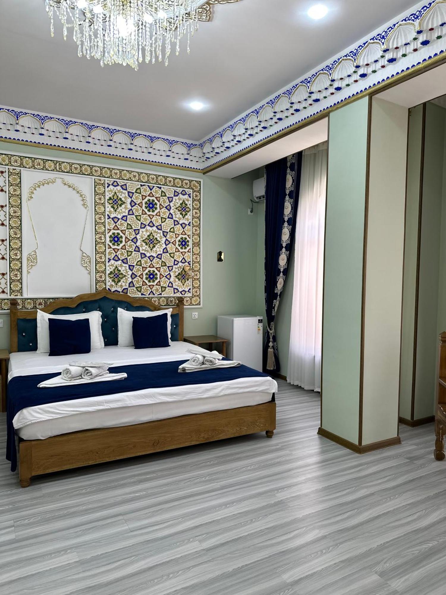 Hotel Zarhal Bukhara Esterno foto