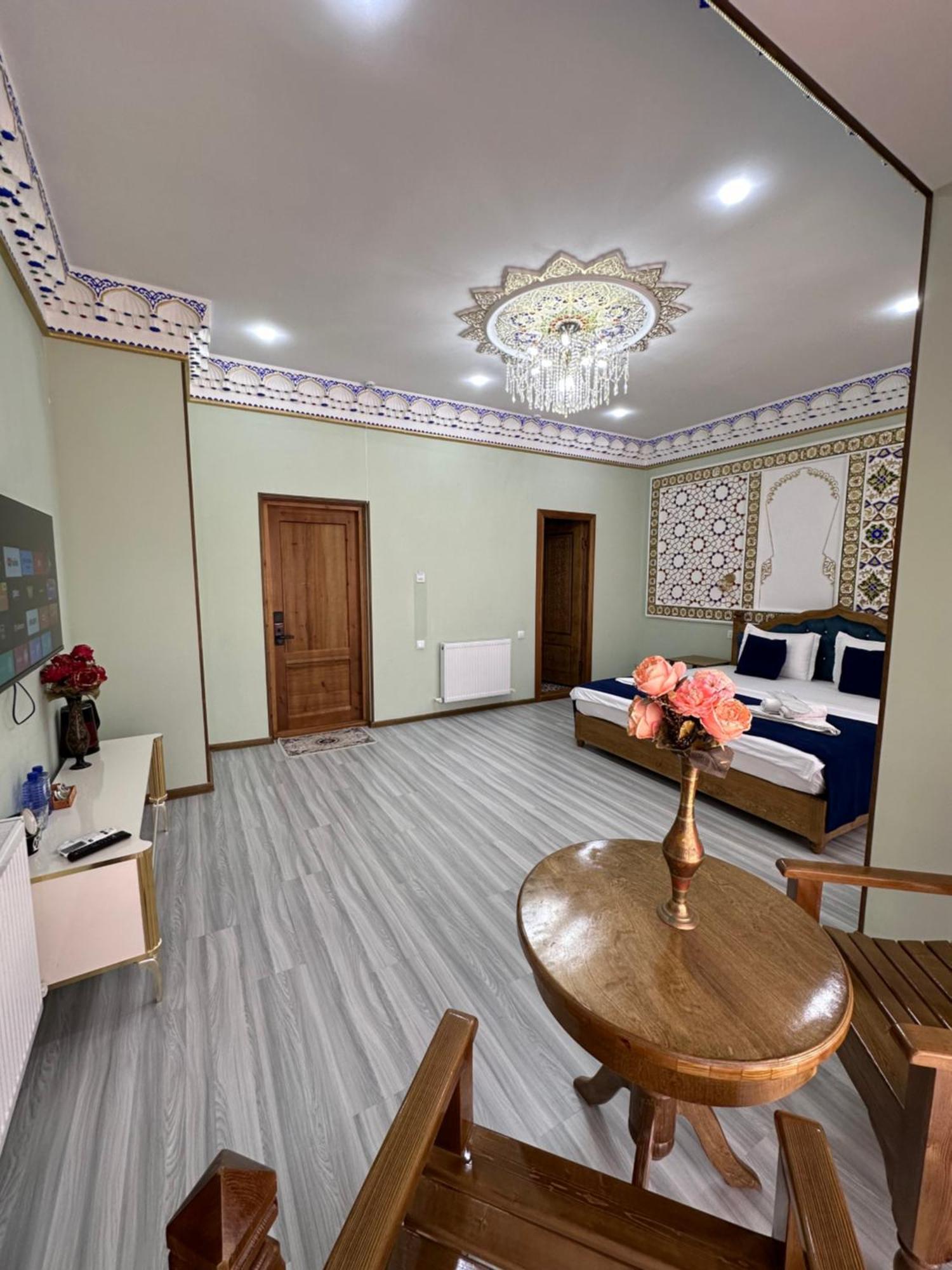 Hotel Zarhal Bukhara Esterno foto