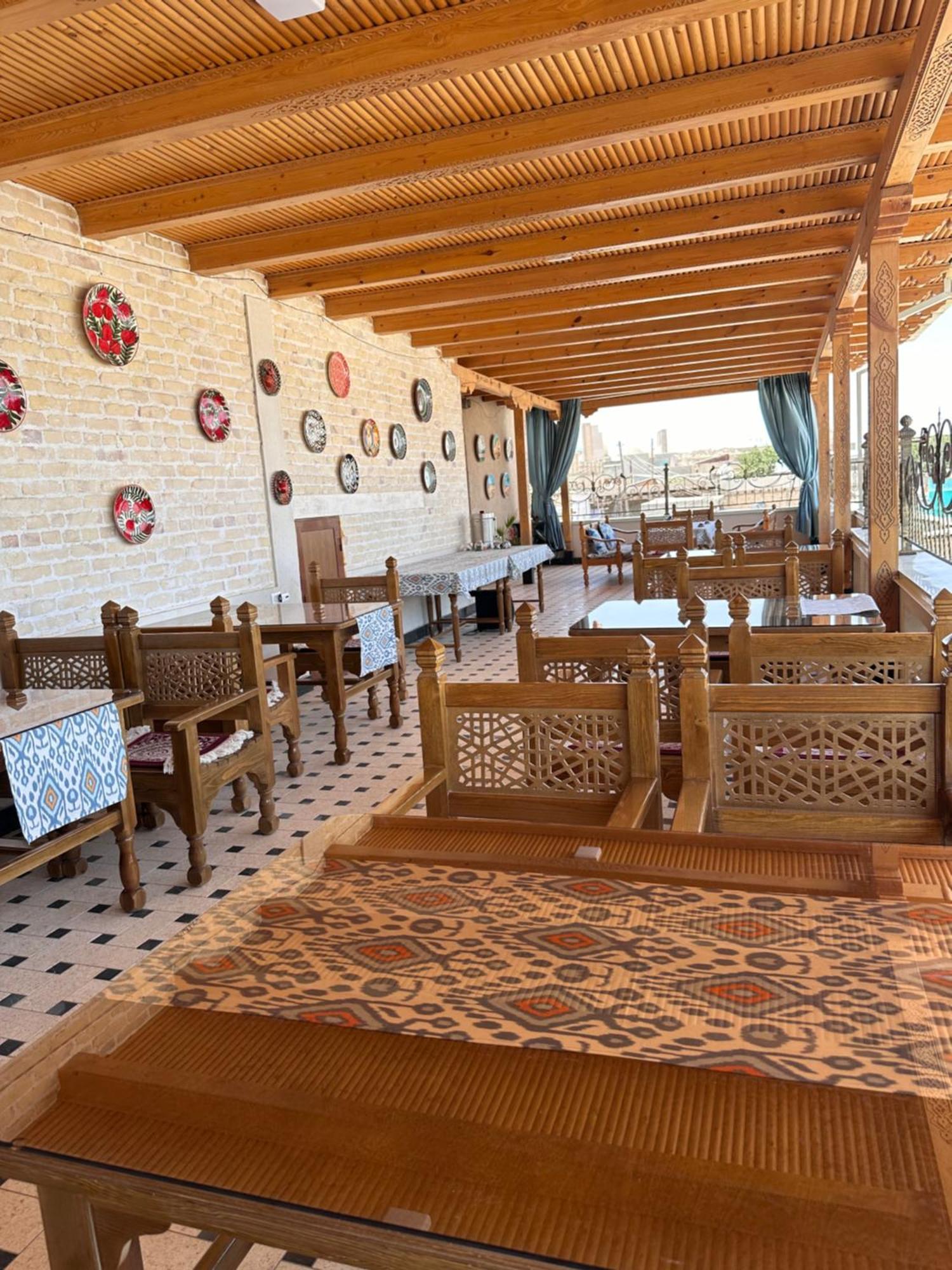 Hotel Zarhal Bukhara Esterno foto